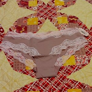 VS secret embrace low-rise hiphugger